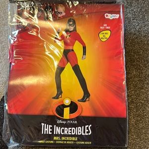 The Incredibles costume wore once last year.